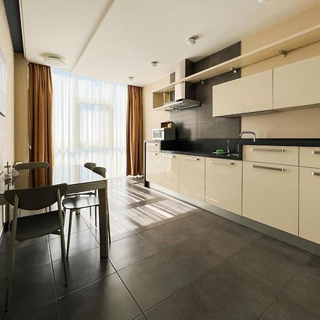 12Th Floor Apartments Одеса Екстериор снимка